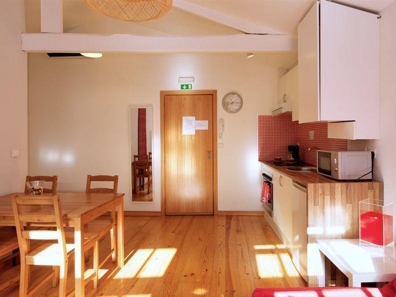Aparthotel Oporto Entreparedes Bagian luar foto