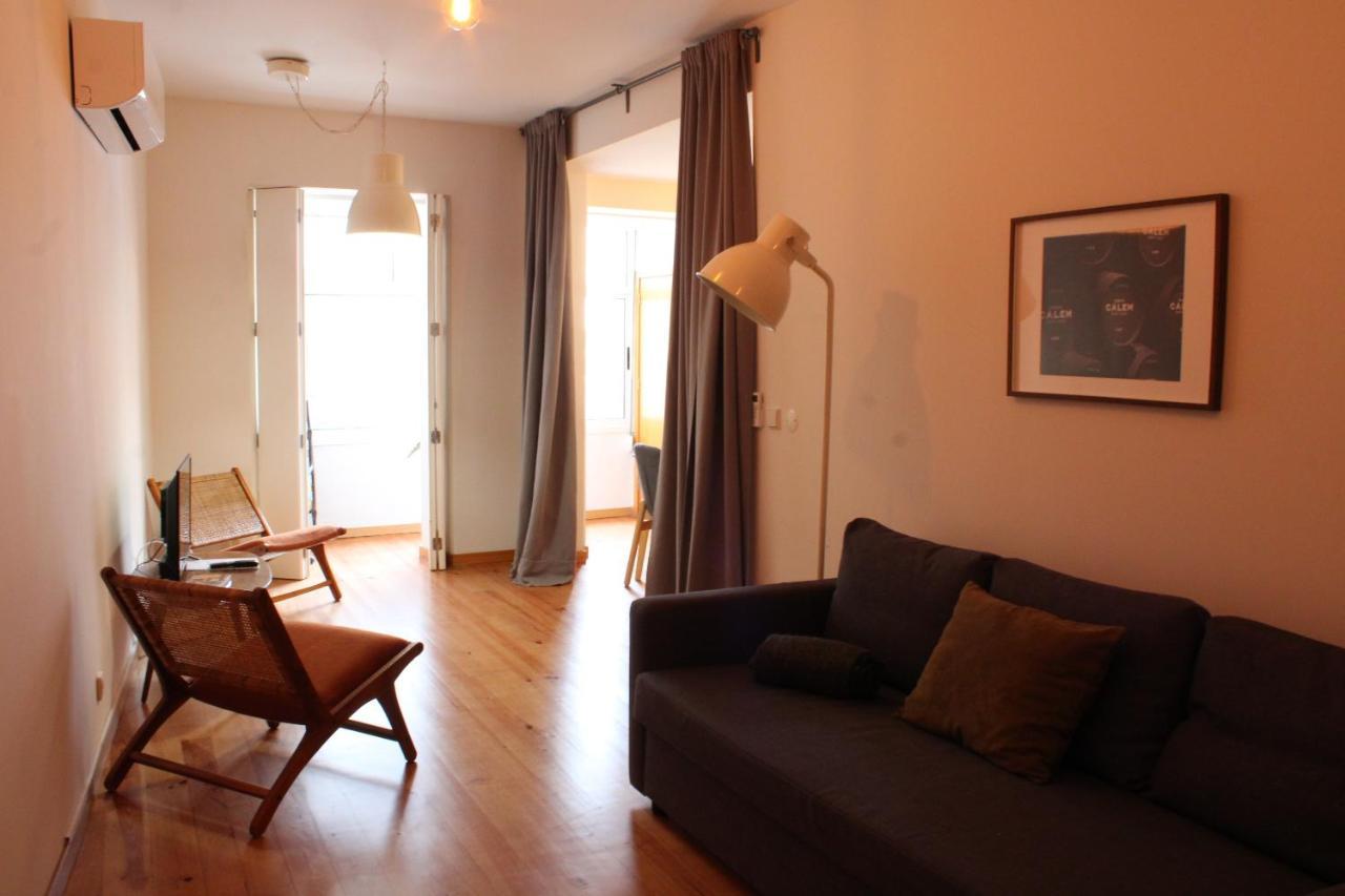 Aparthotel Oporto Entreparedes Bagian luar foto