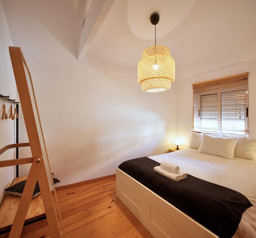 Aparthotel Oporto Entreparedes Bagian luar foto