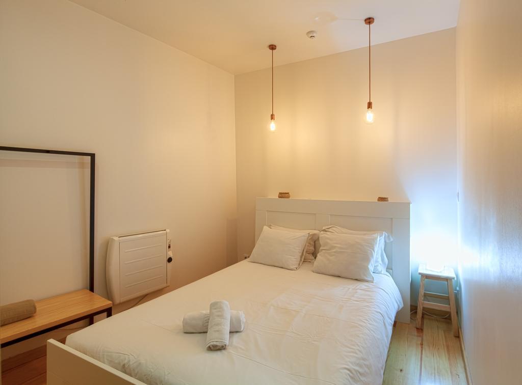 Aparthotel Oporto Entreparedes Bagian luar foto
