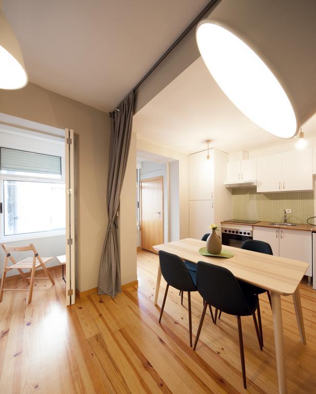 Aparthotel Oporto Entreparedes Bagian luar foto